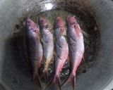 Foto langkah ke 2 dari resep Ikan Pisang-Pisang Bumbu Tauco.
