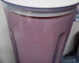 Foto langkah ke 2 dari resep Stroberi Smoothies.
