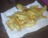Foto del paso 2 de la receta: Muslitos de pollo glaseados con papas panaderas