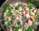 Foto del paso 5 de la receta: Paella con calamares y judías verdes
