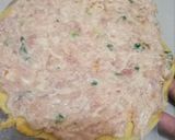 Foto langkah ke 3 dari resep Egg chicken roll.