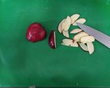 Foto del paso 2 de la receta: Ensalada de acelga y manzana
