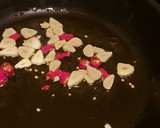 Foto del paso 4 de la receta: Trottole picante con ajo🌶️🧄