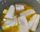 Foto del paso 3 de la receta: Caldillo de congrio al curry