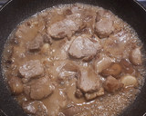 Foto del paso 5 de la receta: Solomillo de cerdo al ajillo