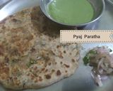 A picture of step 5 of Pyaj Paratha.