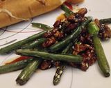 A picture of step 2 of Crisp Szechuan Green Beans.