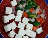 A picture of step 2 of Restaurant Style Kadai Paneer.