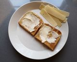 A picture of step 3 of Classic beans on toast.