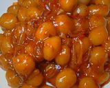 A picture of step 1 of Dan Sululu (Cassava Balls).