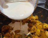 Une image de l'étape 5 de Poulet curry crémeux.