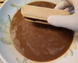 A picture of step 5 of Ladyfingers with Nutella and Coconut.