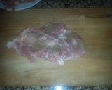 Foto del paso 2 de la receta: Muslos de pollo relleno en salsa de cebolla