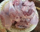 A picture of step 1 of Chicken korma.