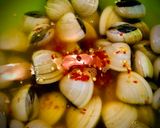 Hình bước làm 2 của món Canh Nghêu Nấu Khế, Thì Là