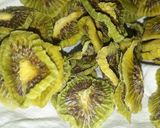 عکس مرحله 1 از دستور برگه کیوی😋🤤