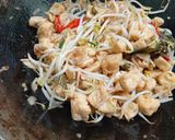 Foto langkah ke 5 dari resep Tumis Tahu Tauge.