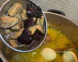 Foto langkah ke 6 dari resep Gulai Tulang Sapi.