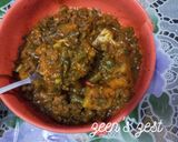 A picture of step 4 of Paalak Phalli Gosht (French Beans and Spinach Non-Veg Curry).