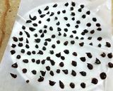 A picture of step 5 of Homemade Chocolate Chips😍.