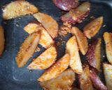 Foto del paso 6 de la receta: Papas al horno con cáscara