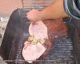 Foto del paso 3 de la receta: Matambre de novillo con Roquefort a la parrilla.
