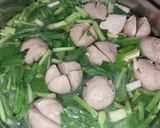 Foto langkah ke 4 dari resep Sup Bakso + Tahu.