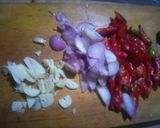 Foto langkah ke 3 dari resep Tumis daun pepaya.