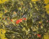 Foto langkah ke 4 dari resep Daun singkong santan kuning.