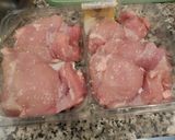 Foto del paso 5 de la receta: Muslitos de pollo o Contramuslos al Ajo y Limón al Horno