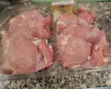 Foto del paso 5 de la receta: Muslitos de pollo o Contramuslos al Ajo y Limón al Horno