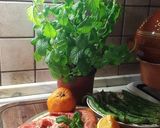 Foto del passaggio 1 della ricetta Gamberoni crudi al profumo ed ai sapori degli asparagi