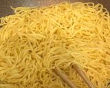A picture of step 3 of Cheesy Baked Tiger Prawns with Yi Mein Noodles.