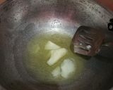 A picture of step 2 of Dodhi halwa.