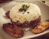 Foto del paso 4 de la receta: Arroz tapado con plátano acaramelado