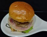 A picture of step 4 of Hamburger Sandwich.