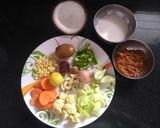 A picture of step 2 of Vegan thai red curry.