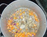 A picture of step 10 of Chicken vegetable couscous.