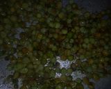 A picture of step 4 of Crunchy green peas snack #foodphotographychallenge.