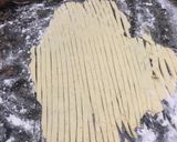 Foto del paso 7 de la receta: Fideos, tallarines sin gluten, con salsa roja y con carne mixta