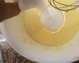 Foto del paso 3 de la receta: Bizcocho facilísimo de yogurt 1, 2, 3