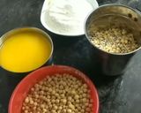 भुने चने और सफेद मिर्च के लड्डू(Bhune chane aur safed mirch ke laddu recipe in Hindi) रेसिपी चरण 1 फोटो