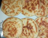 صورة لخطوة 4 من وصفة فطائر هشه من غير لبن أو زبده بدون فرن في الطاسه 🍳🥞