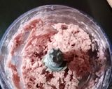 Foto langkah ke 1 dari resep Mie homemade bayam merah giling manual.