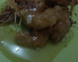 Foto langkah ke 5 dari resep Udang Saus Jeruk (Stir-Fried Shrimp with Orange Sauce).