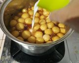 Foto langkah ke 3 dari resep Bubur sumsum candil mgl (manis, gurih, lembut) W#51.