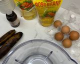 Foto langkah ke 1 dari resep Banana chocolate loaf cake.