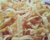 Foto langkah ke 6 dari resep Stik bawang ubi kuning.