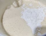 A picture of step 4 of Oreo cheese cake.