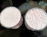 A picture of step 2 of Strawberry Milk shake.